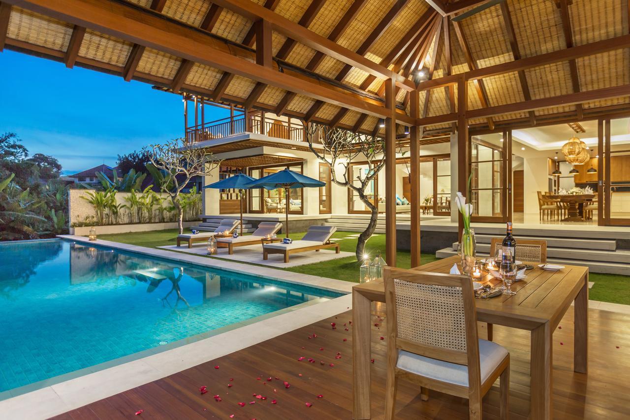 Villa Rusa Biru - Modern Villa With Private Pool And Cook In The Heart Of Berawa 캉구 외부 사진